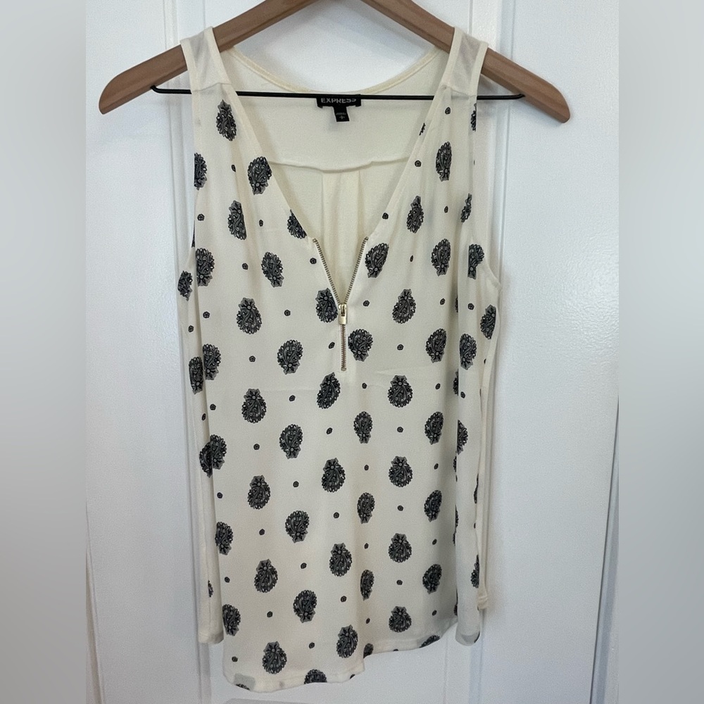 Express, sheer off white tank size small